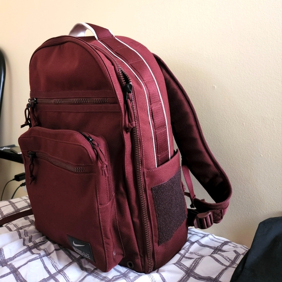 Maroon Nike Utility Training Backpack - Picture 3 of 7